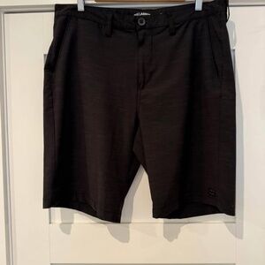 Billabong men’s black shorts